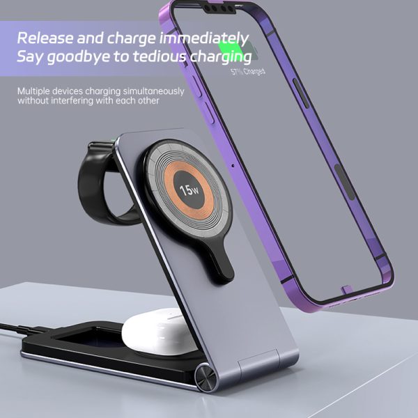 Multi-Device Fast Wireless Charger W08 - Image 3